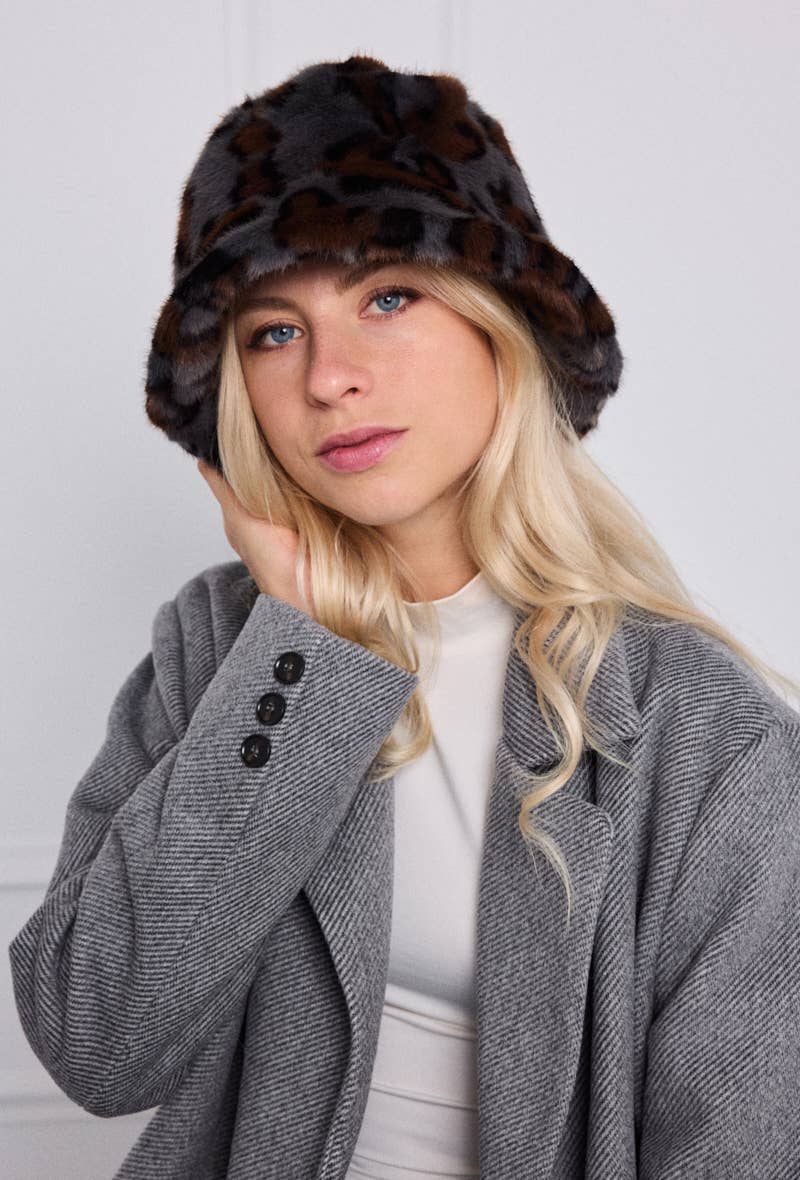 BYREN | ÉLINE L'ATELIER – Gorro - Mulher por atacado – Bob em pele falsa de leopardo MJ213SD9