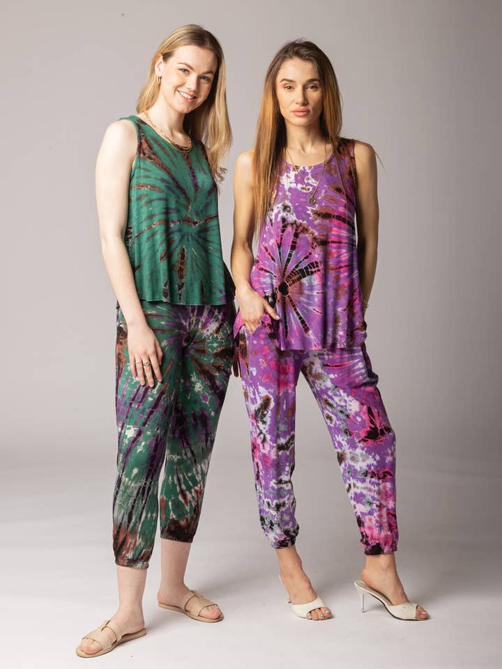 Jogginghose mit Batikmuster. NP-545 für den Großhandel von Windhorse Trading Inc