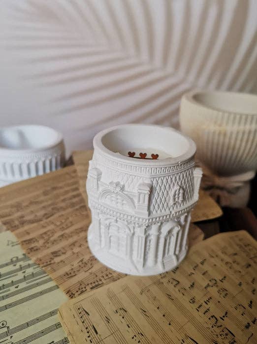 Sweet Happiness – wholesale Decorative jar – Louvre Inspiration1