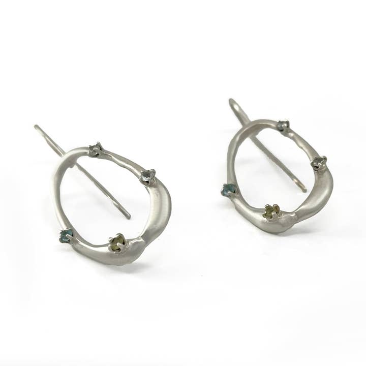 Orecchini Gocce per la vendita all'ingrosso da parte di Francisca Rendic Jewellery Designer