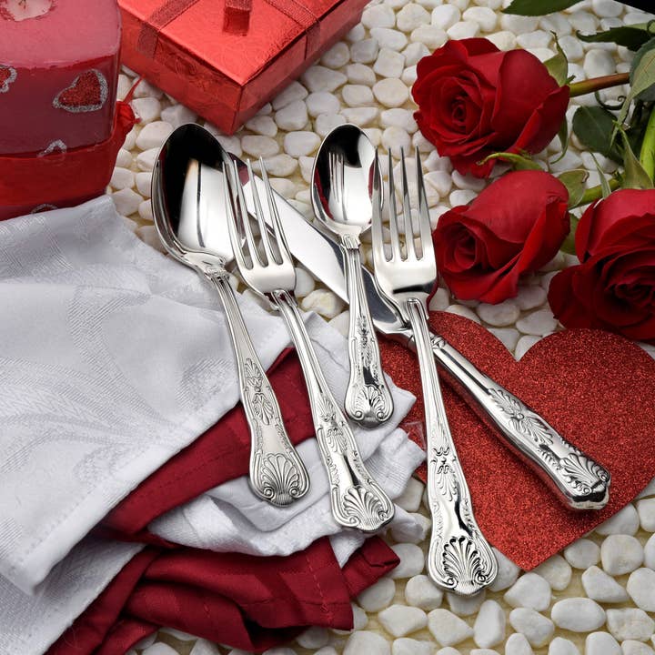 Ensemble d'argenterie Sheffield 20 pièces fabriqué aux États-Unis pour la vente par Liberty Tabletop