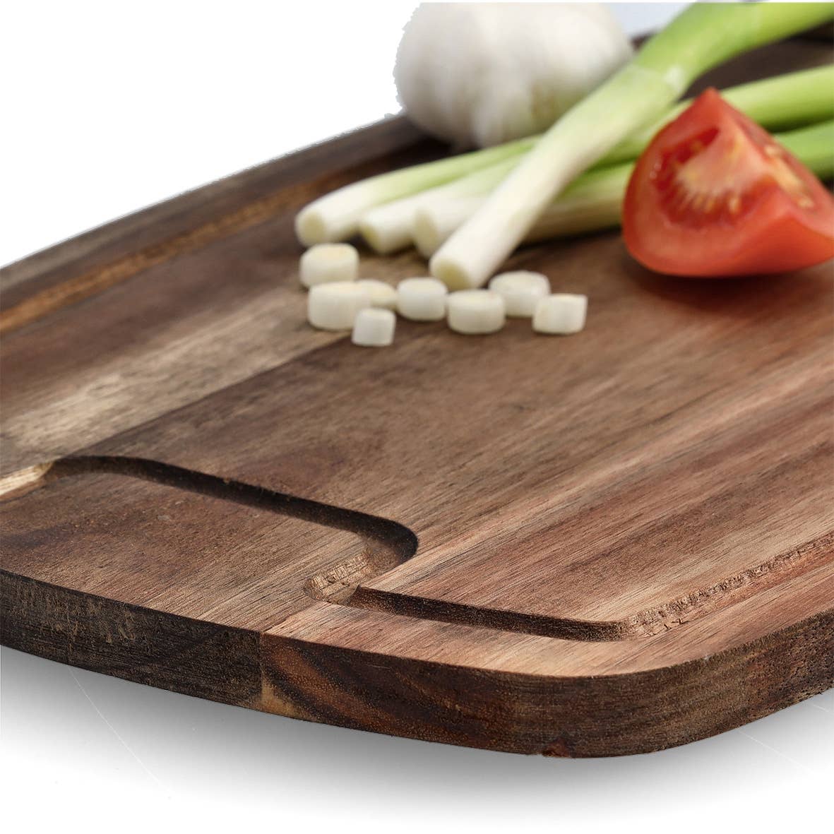 nature Cutting board, acacia for wholesale on Faire7