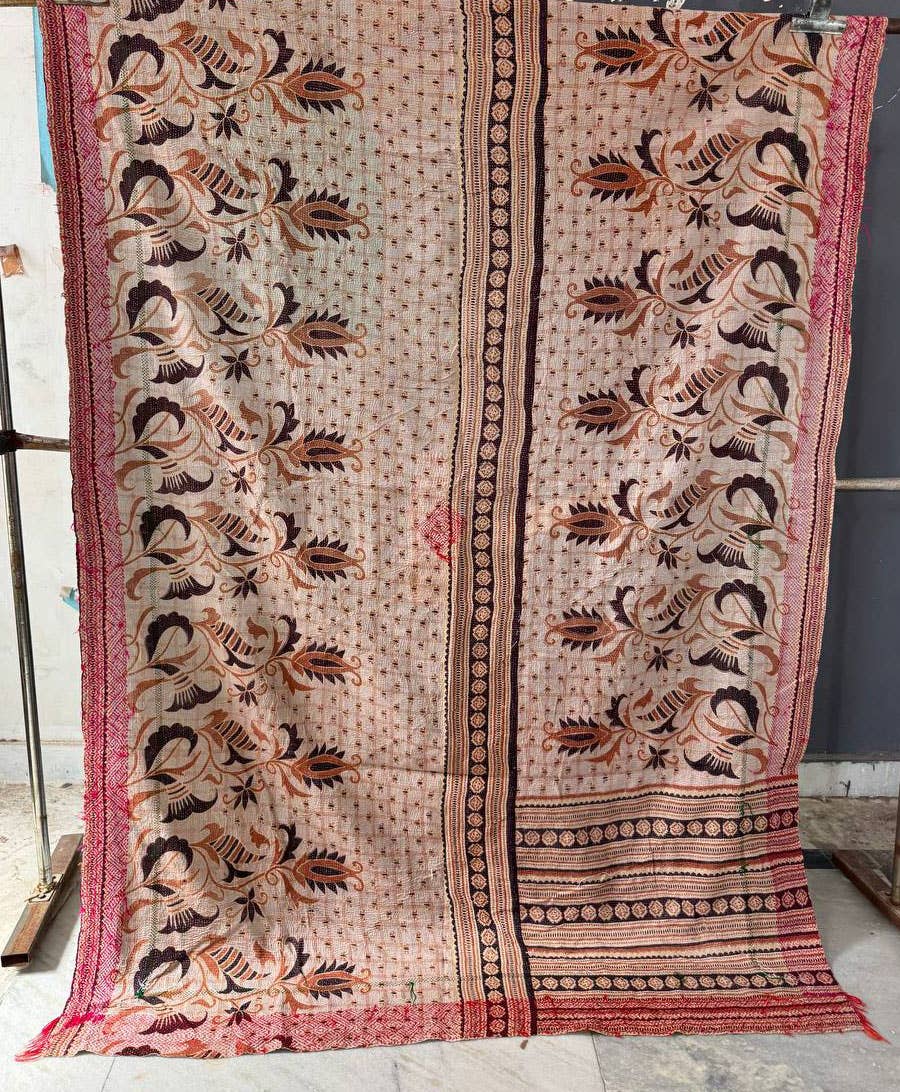 bhavnas boutique – Engroshandel Quiltet tæppe – Rustik bomulds-kantha-tæppe vintage sengetæppe quilt5