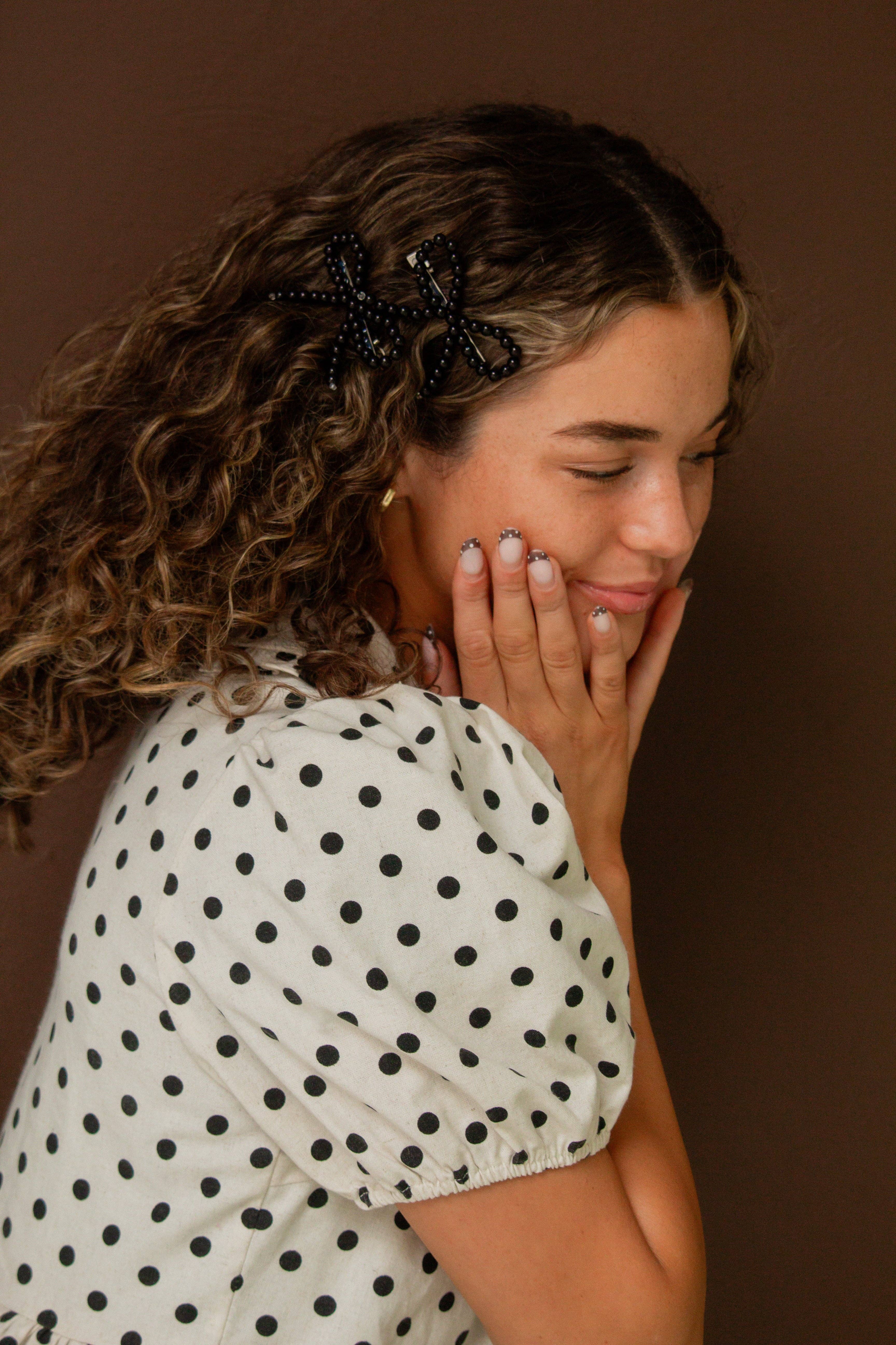 Shop Andi - Vente Pince à cheveux – femme - Lot de 2 pinces nœud perlées noires1