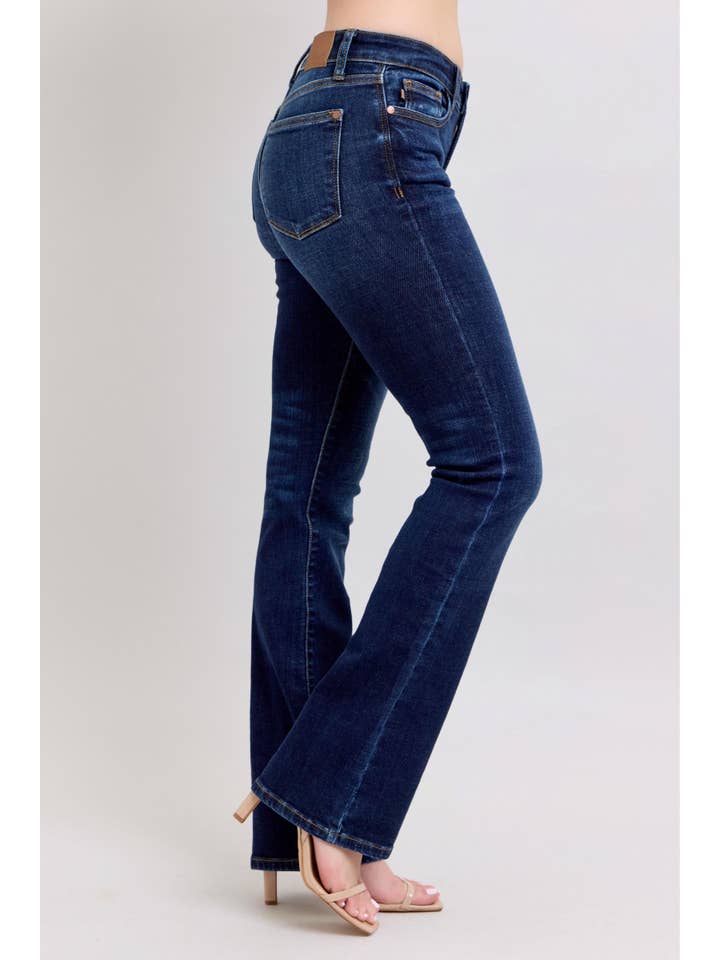 Watermelon Apparel - Wholesale Jeans - Women's - Judy Blue Mid Rise Dark Wash Classic Bootcut, Inseam 32"3