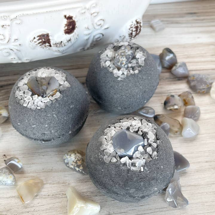 Rage Gems & Jewelry - Wholesale Bath Bomb/Fizz - Activated Charcoal, Agate & Coarse Sea Salt Bath Bomb