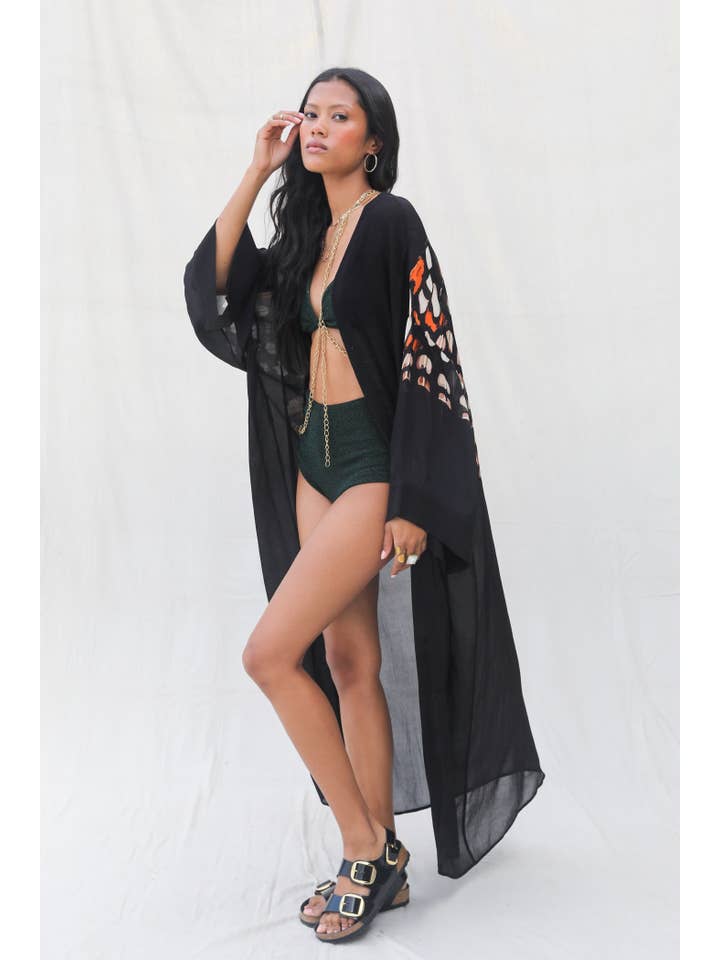 Metamorphosis Vanilla Silk Road Kimono for wholesale on Faire9