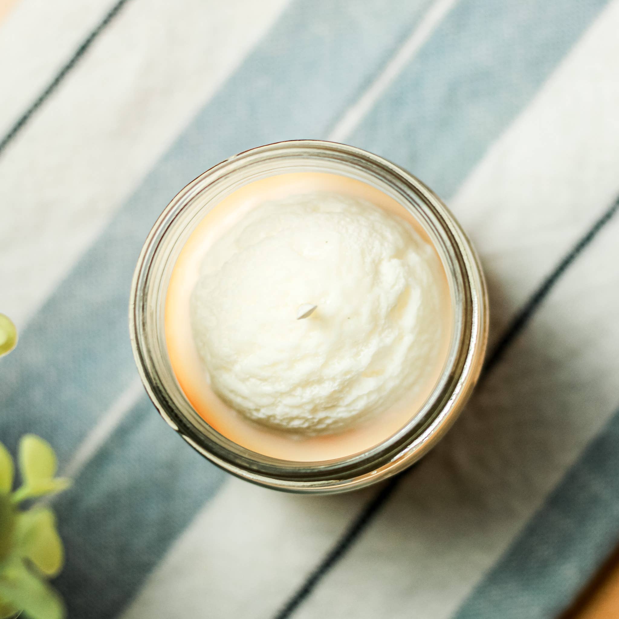 Southern Charm Candle co - Wholesale Jar/Filled Candle - DREAMSICLE SOY WAX HAND POURED CANDLE 12 OZ2