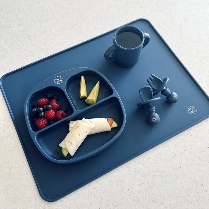 Cuddle Bug & Co - Wholesale Dinner plate – Kids & Baby - Mini & Me Divider Plate Blueberry1