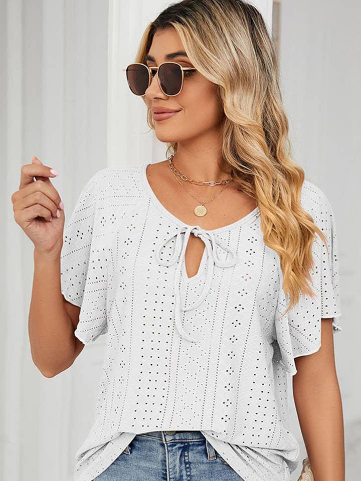 Lily Clothing - Wholesale Blouse - Women's - CWTTS0472_V NECK PUNCHING LACE UP RUFFLE LOOSE TOP2