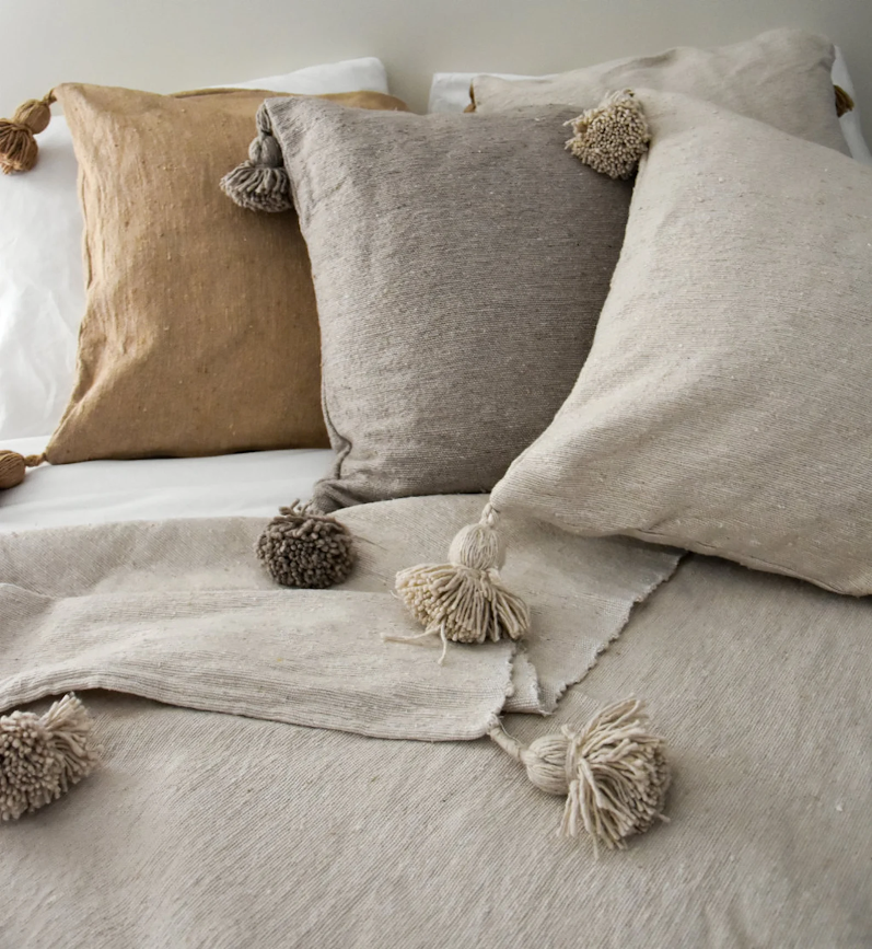 NOMAD BY LIV – Großhandel Stuhlkissen – Marokkanisches Kissen mit Pompons4