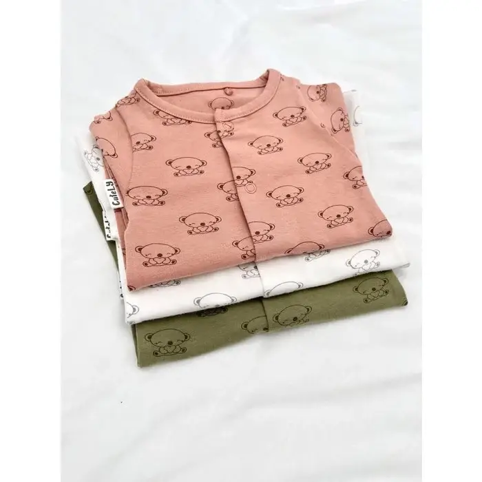 Cute Little You - Venta al por mayor Peto - Bebés - Pijama enterizo para bebé con estampado de koalas en color blanco roto4