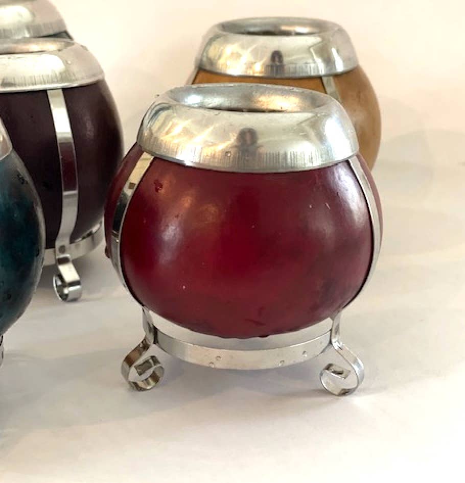 SoulMate Yerba Co. LLC - Wholesale Tea Pot - Maté Gourd with Curled Silver Feet - 4oz5