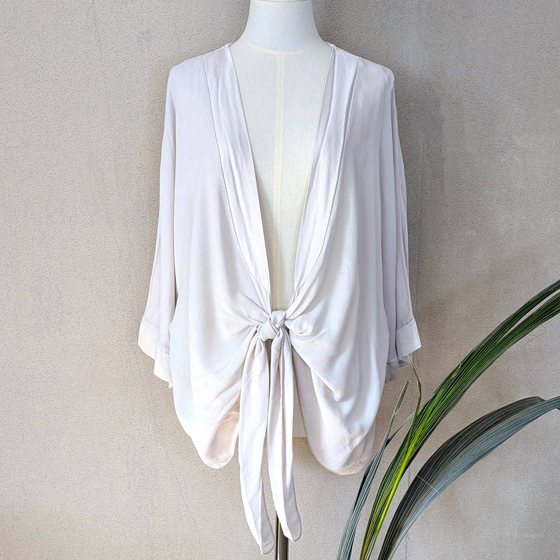 Tempest Designs - Wholesale Kimono - Women's - Viscose kimono with tie front and satin edge detail2