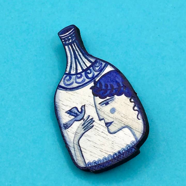 Su Owen - Wholesale Brooch - Wooden Greek Vase Pin Brooch
