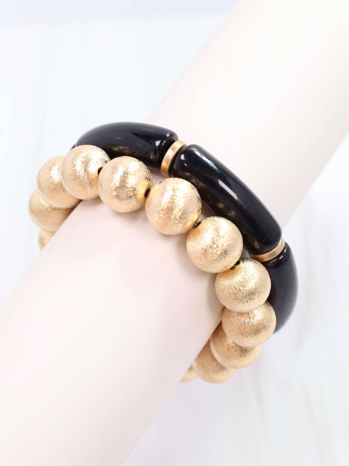 Ensemble de Bracelets Muhlissa Noir pour la vente par Caroline Hill