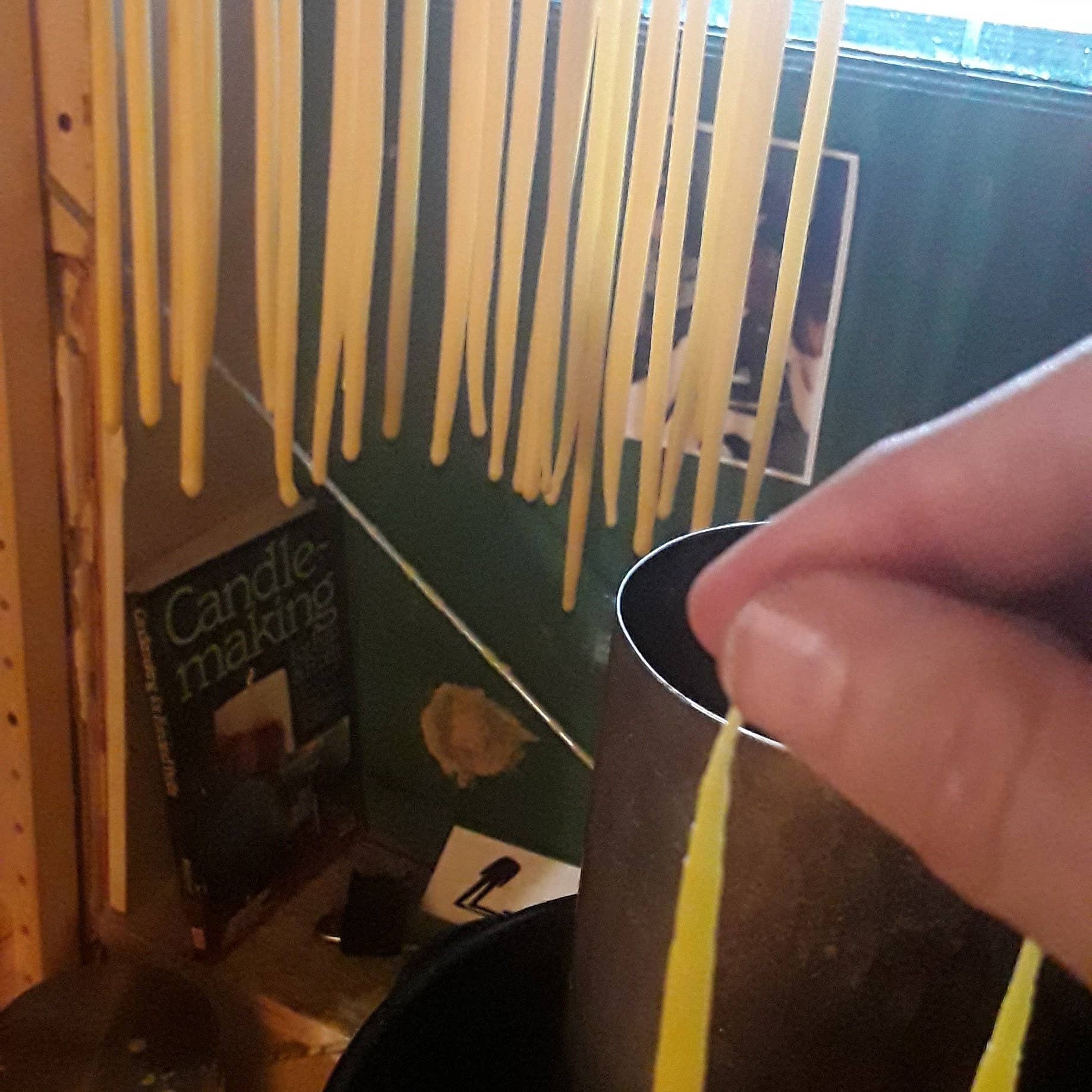 Mile-End Soap & Candle Supply - Vente Bougies/bougeoirs coniques - Bougies en cire d'abeille - Bougies coniques - Bougies de Shabbat8