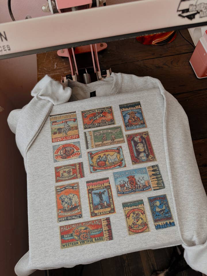 Western Vintage Babe - Wholesale T-shirt met print - Dames - SPOOKY LUCIFERDOOSJE