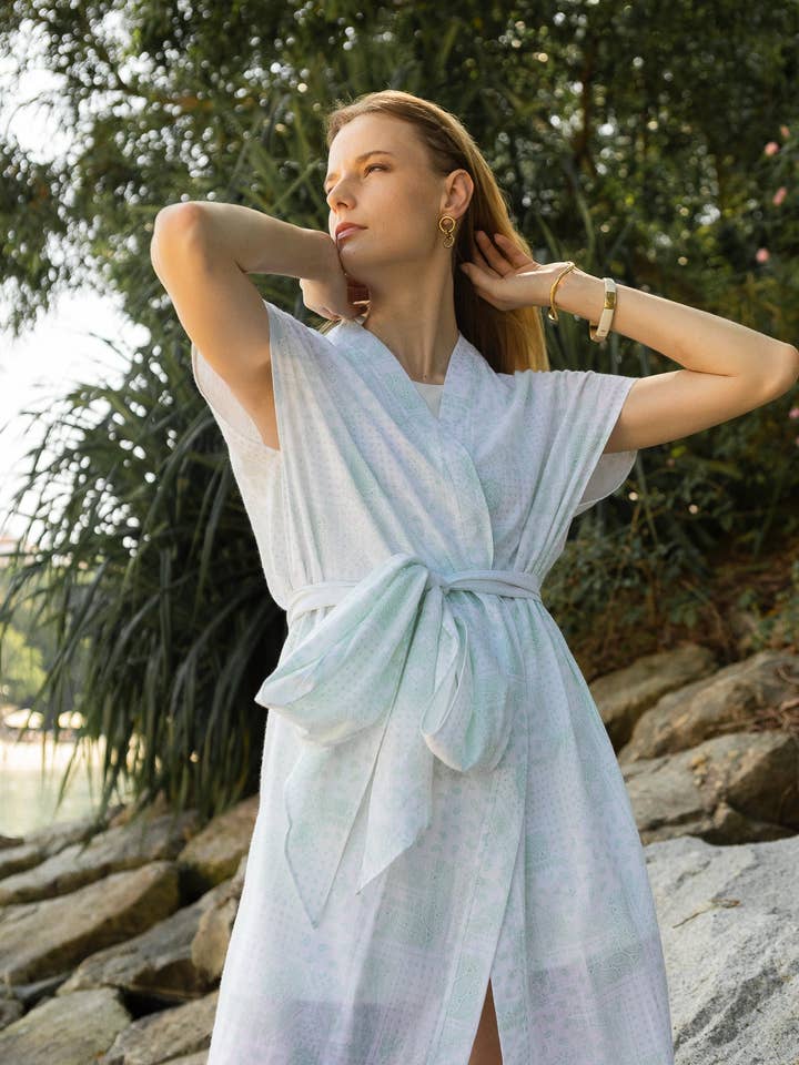 Kimono largo en Paisley de color lima para venta al por mayor de Akosée