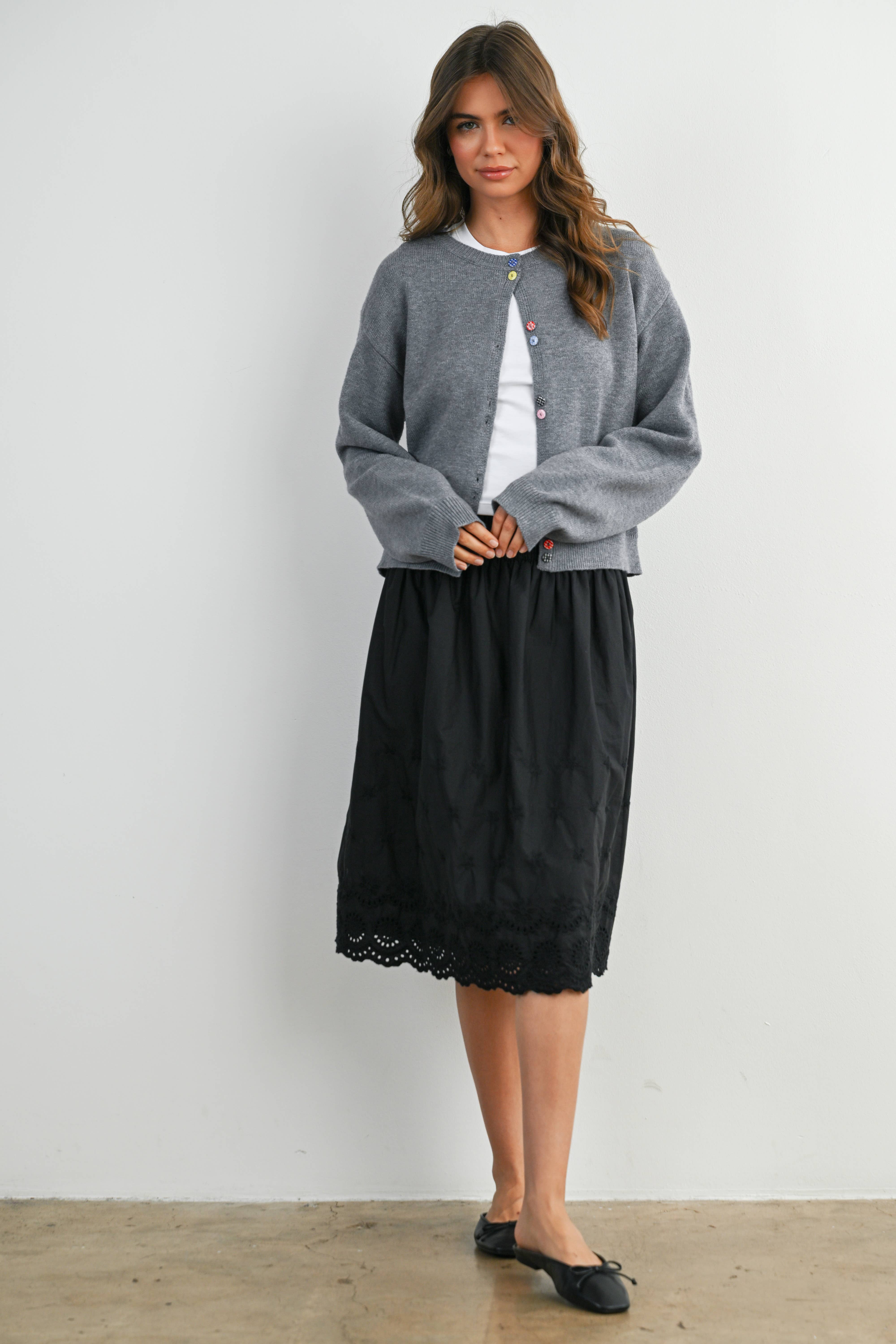 BUTTERMELON - Wholesale Cardigan - Women's - Long Sleeve Buttoned Cropped Cardigan - BMC790627