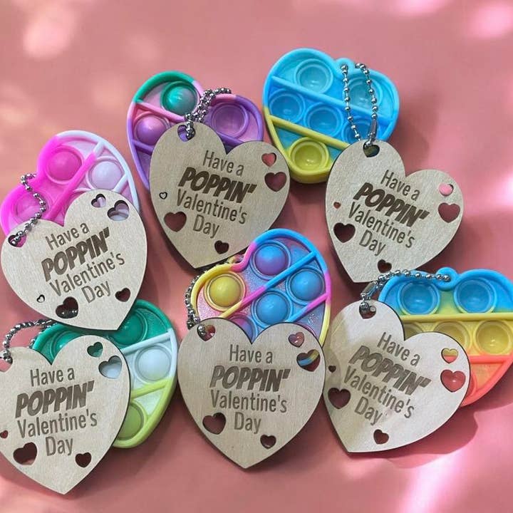 Porta-chaves Pop It Dia dos Namorados por atacado de Oak And Iron Engraving