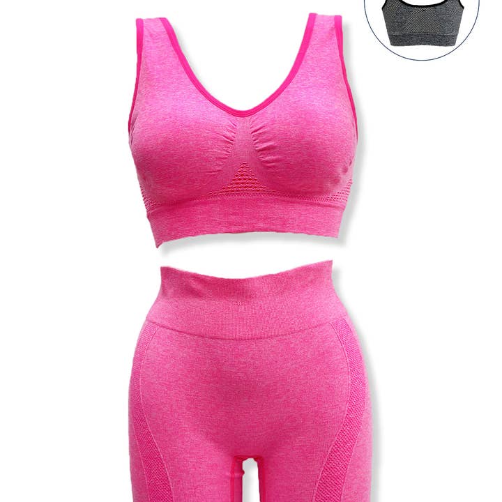 Geripptes Sportset und andere Ergebnisse für fitness bekleidung im Großhandel. Kostenlose Rücksendungen und 60-Tage-Zahlungsziel auf Faire im Trend auf Faire.