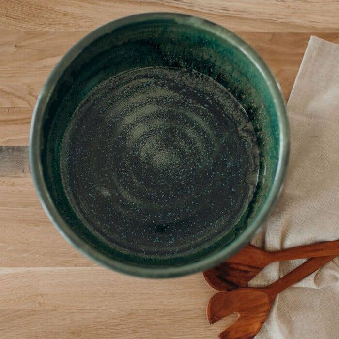 Magiskt grön salladsskål för wholesale av Töpferei am Wald