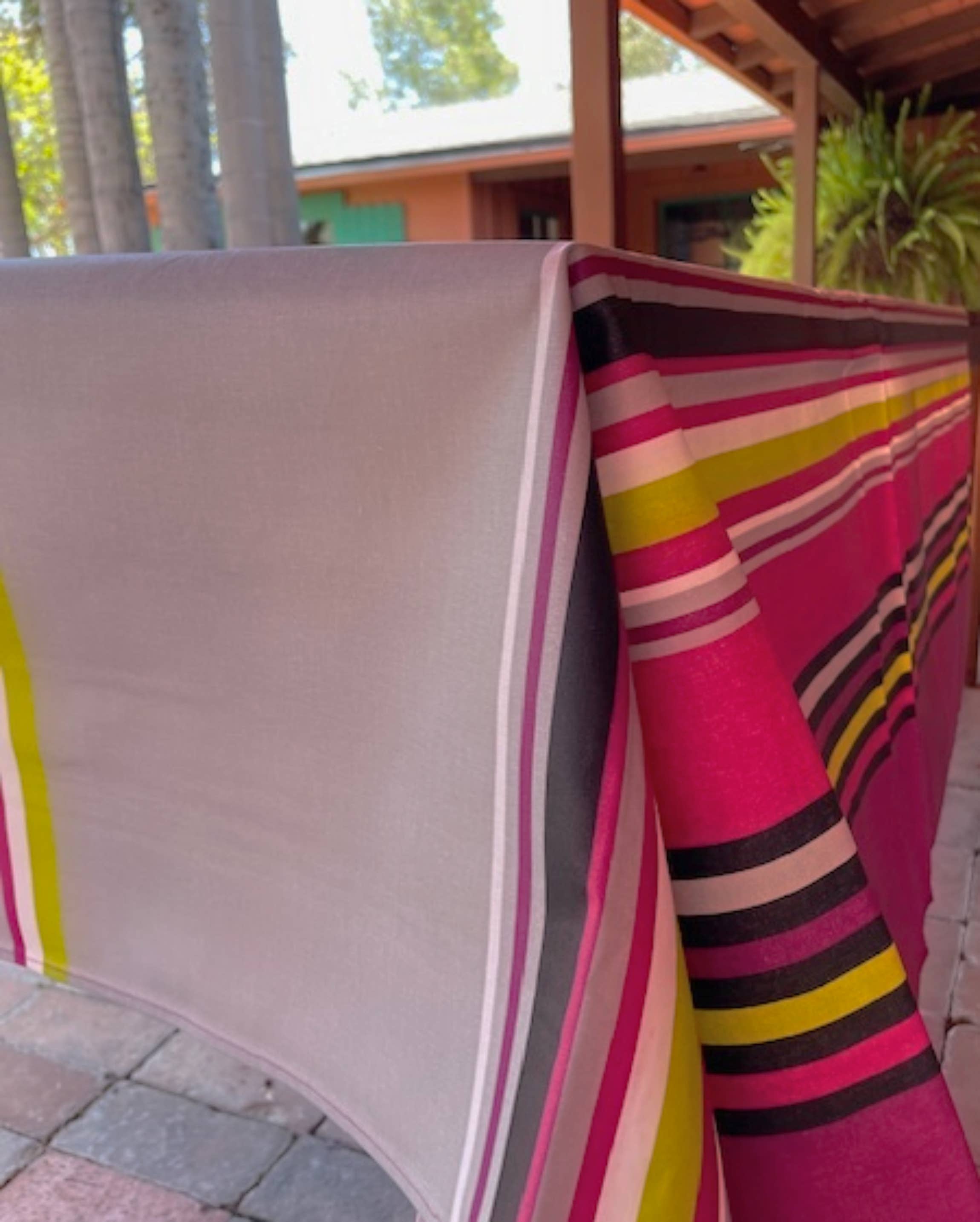 La Maisonnette – Engroshandel Dug – Fransk Dug Stribet Baskisk Belagt Dugkollektion1