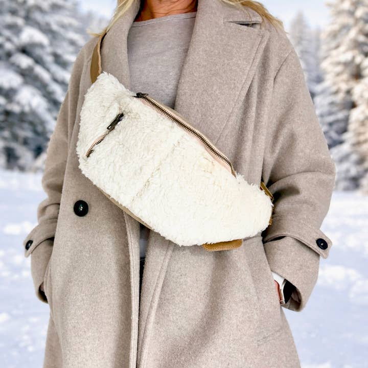 Teddy BumBag (teddy & canvas) for wholesale by Liefe NL