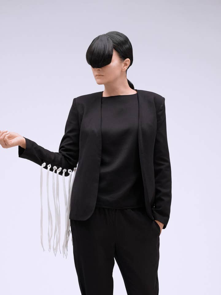 0122 Anzugjacke mit Fransen für den Großhandel von TOO DAMN EXPENSIVE