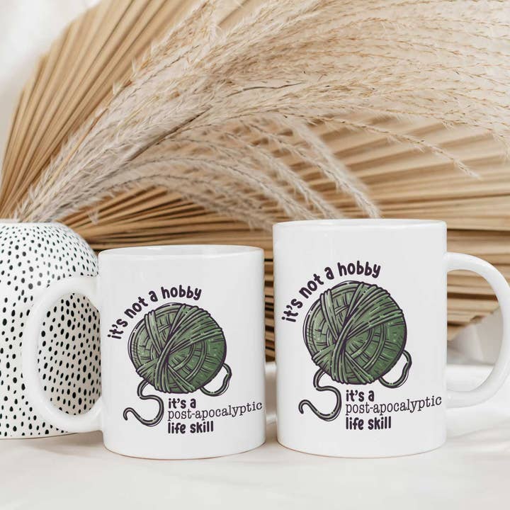 Tazza con scritta «It's not a Hobby, It's a Post-Apocalyptic Life Skill» per la vendita all'ingrosso da parte di Shop Intaglio