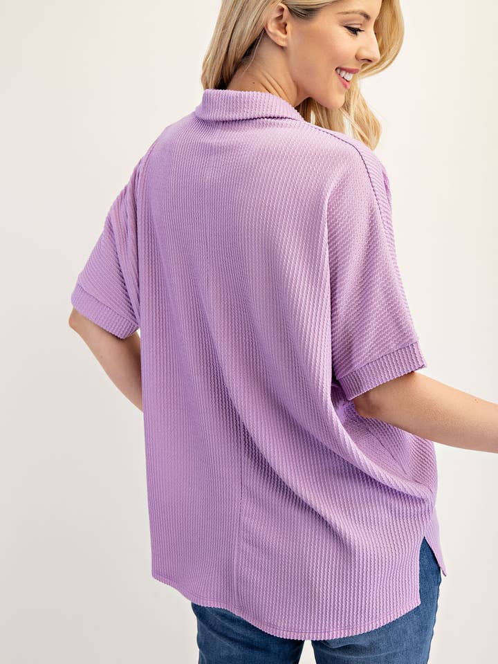 Celeste Clothing - Vendita all'ingrosso Top in maglia - Donna - TOP A COSTE TAGLIA FORTE CON COLLETTO E MANICHE CORTE - CT2391315