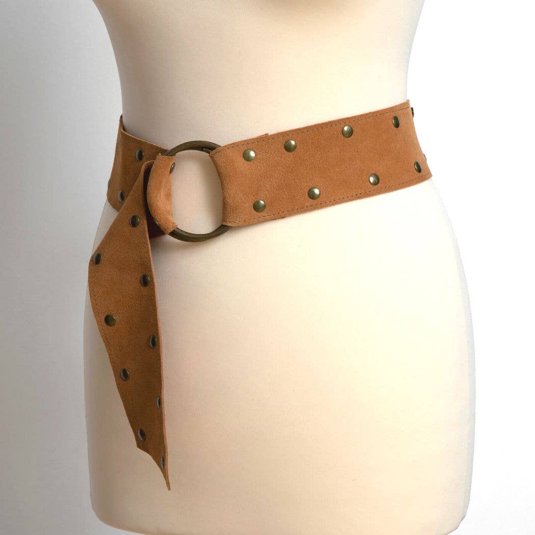 JUAN·JO GALLERY      (Leather Gallery, SCP) – wholesale Bälte - Dam – Ringbälte i kalvmocka med nitar1