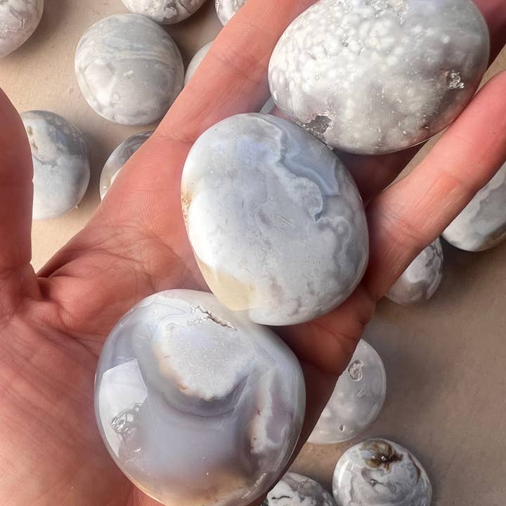 Terra Dawn Minerals - Wholesale Spiritual Stone/Crystal - Orbicular Flower Agate with Amethyst Palm Stones2