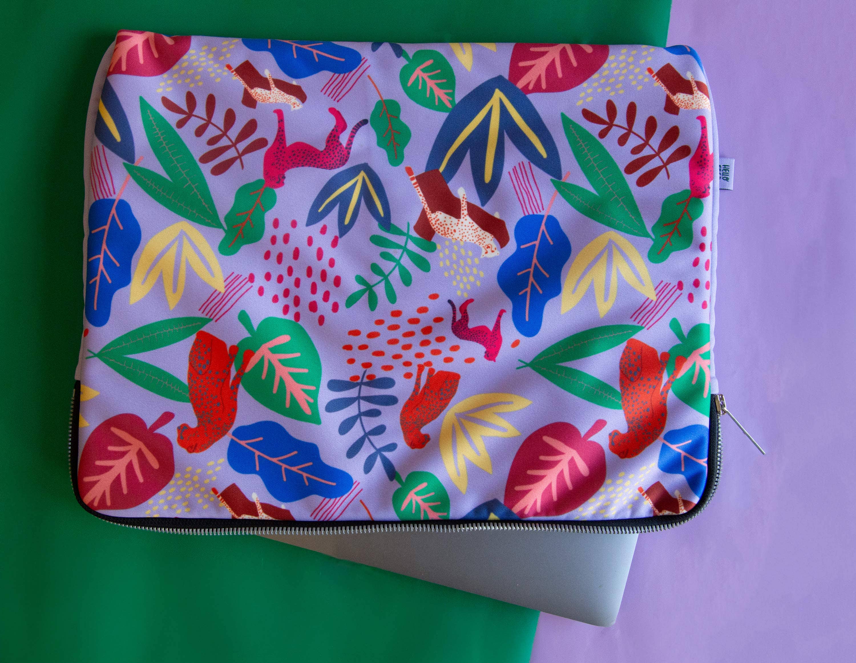 Hello Fred - Wholesale Laptop/Tablet Case - Women's - Case for PC or tablet11