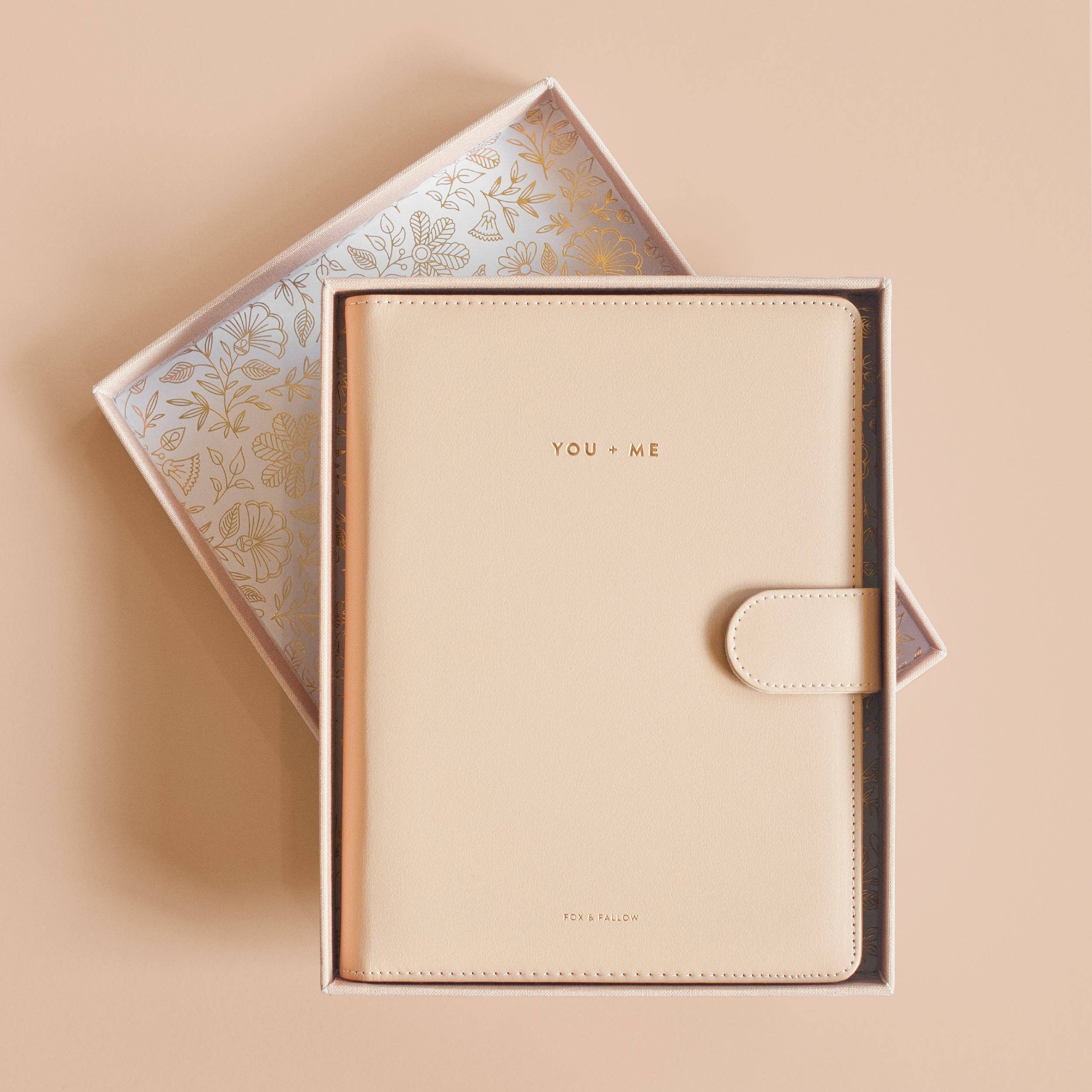 Fox & Fallow - Wholesale Planner - Wedding Planner Luxe Edition - Nude4