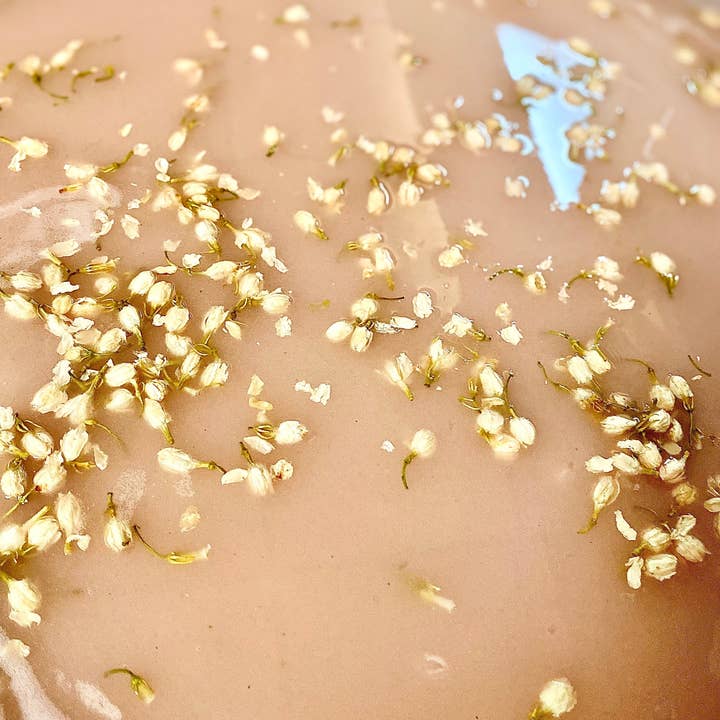 Nature's Ego - Vendita all'ingrosso Trattamento per capelli/cuoio capelluto - Acqua di riso fermentata e siero al gelsomino (tutti i tipi di capelli)1