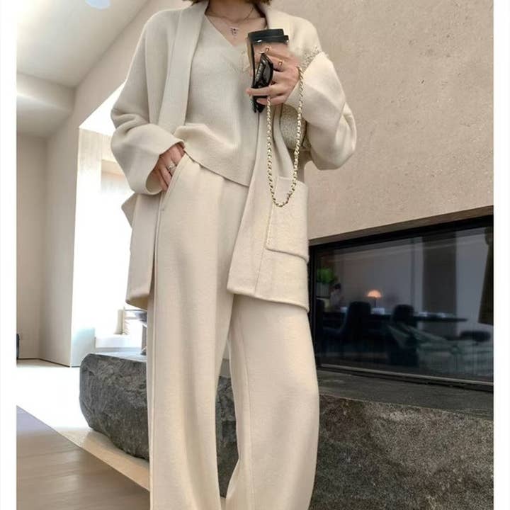 Marayn - Wholesale Top & Pant Set (NOT Loungewear) - Women's - Luxury AutumnWinter Knit Set Chic Sweater VNeck Wide Pants1