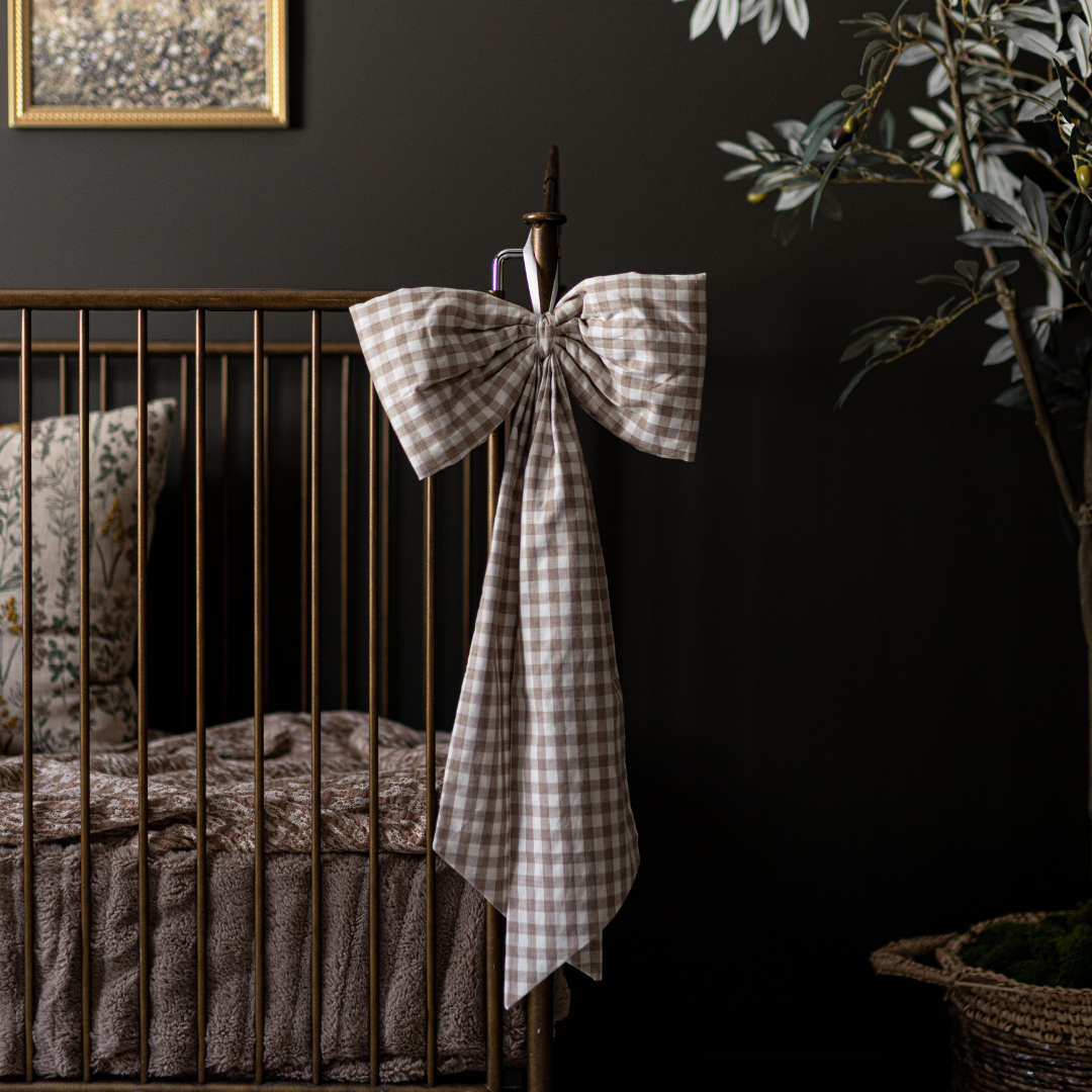 Luxe B Co – wholesale Christmas decoration – Bow Beige Gingham Fabric Bows1