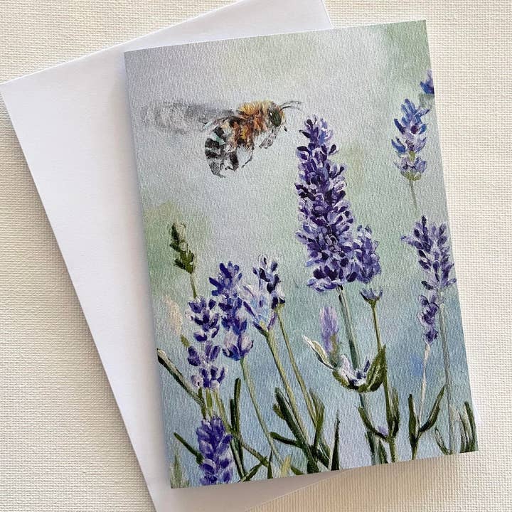 Lucinda Cotter Art – wholesale Vardagliga hälsningskort – Hälsningskort med inhemsk bi och lavendel
