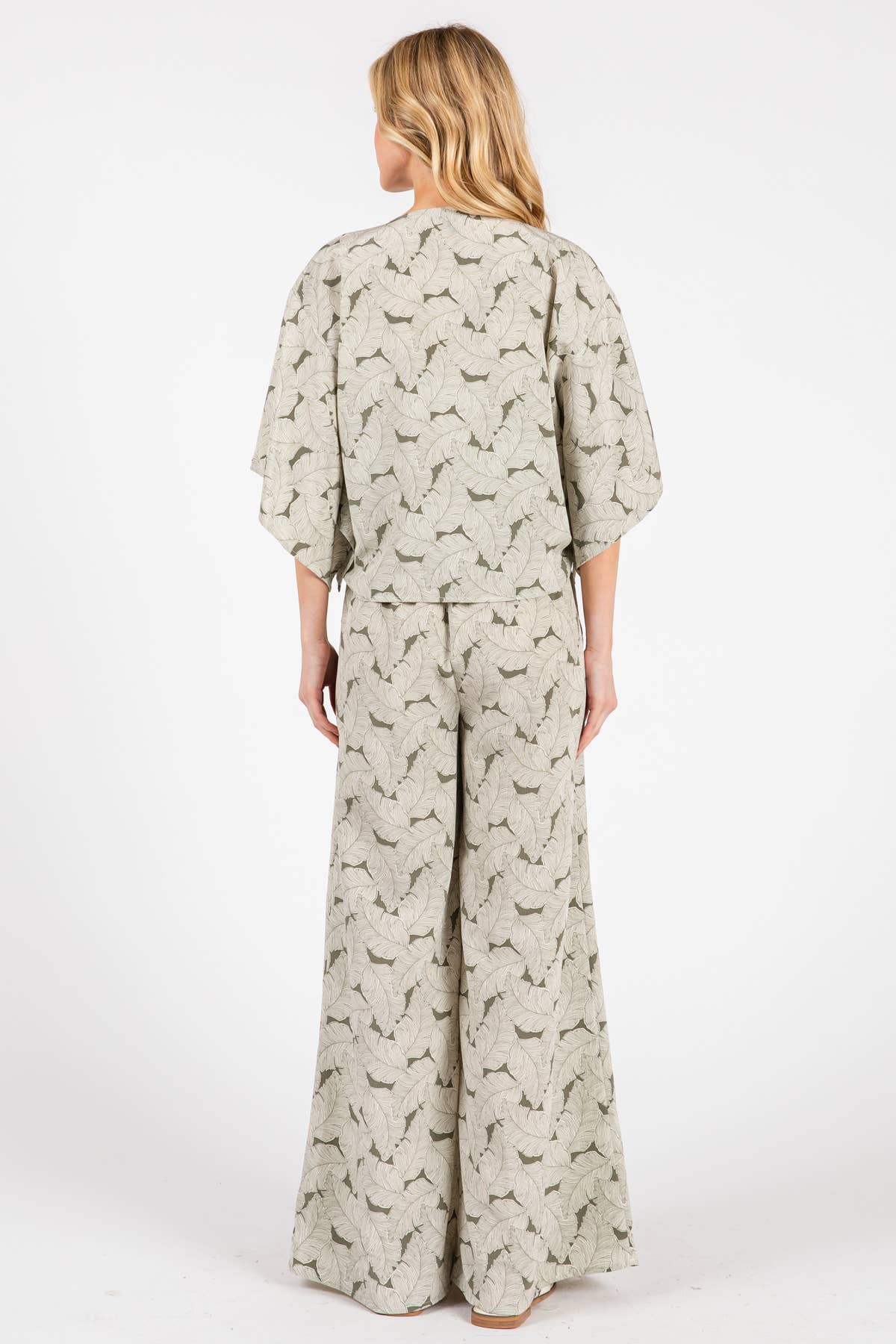 Final Touch – wholesale Pants – Women's – Waist Smocked Wide Leg Pants - VNP70263B716