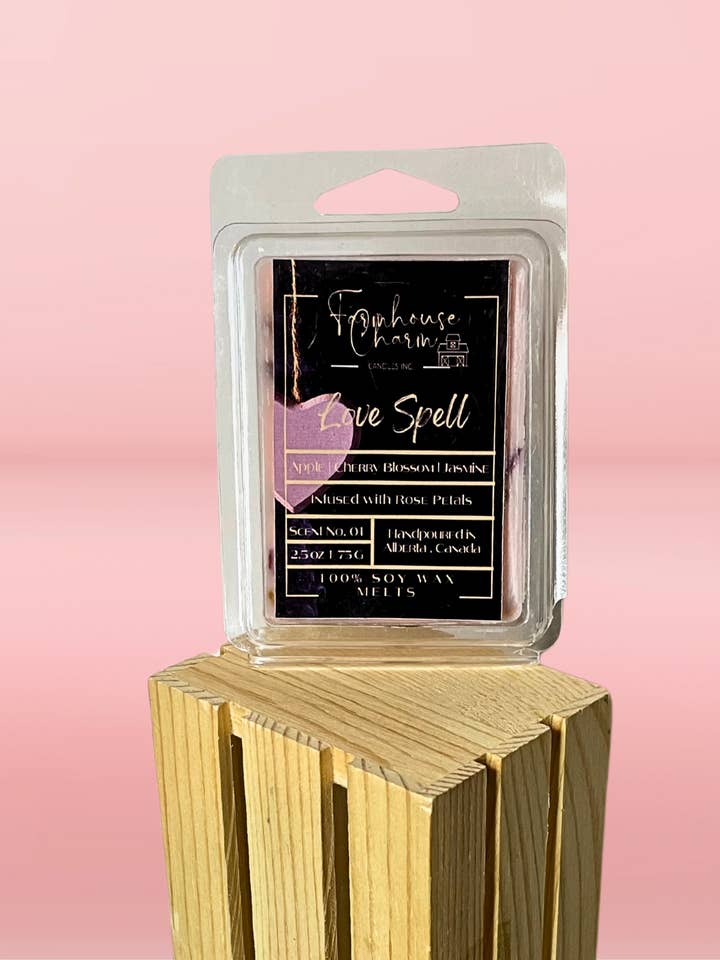 Cire de soja Love Spell pour la vente par Farmhouse Charm Candles Inc.