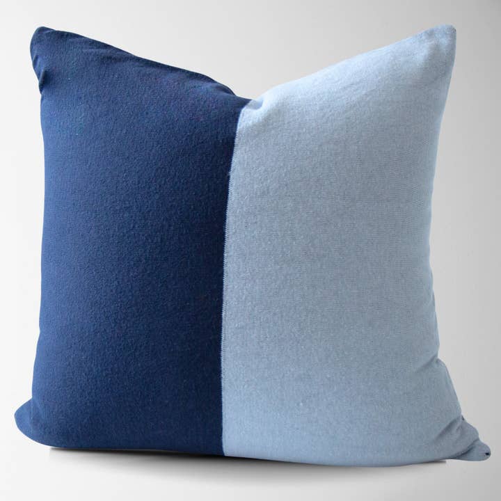 Tajik Home LLC - Wholesale Throw/Decorative Pillow - Dakota Two-Tone Knit Throw Pillow in Blue - Stylish & Modern