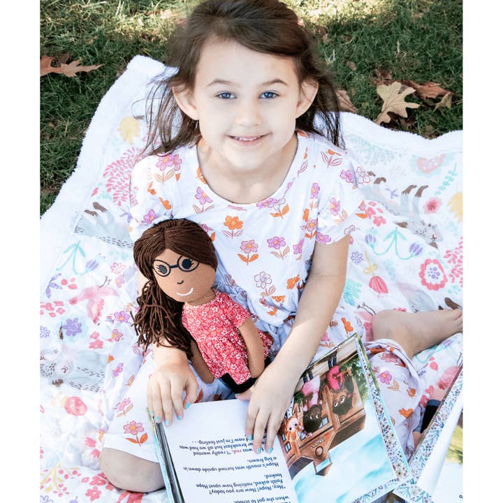 EllyandGrace - Wholesale Doll - Kids - Faith, Grace, Hope, Full Linen Doll and Christian Book Set29