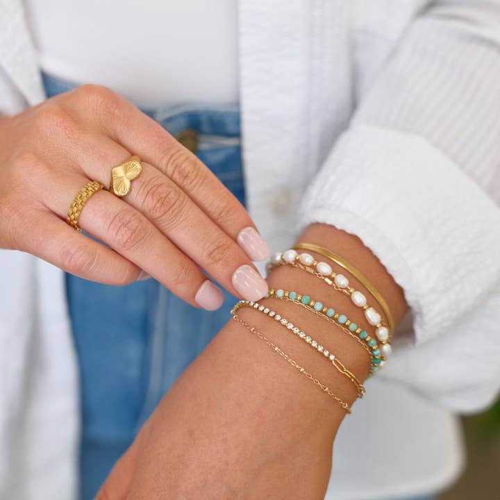 Nikki Smith Designs - Wholesale Beaded Bracelet - Freshwater Pearl Slider Bracelet