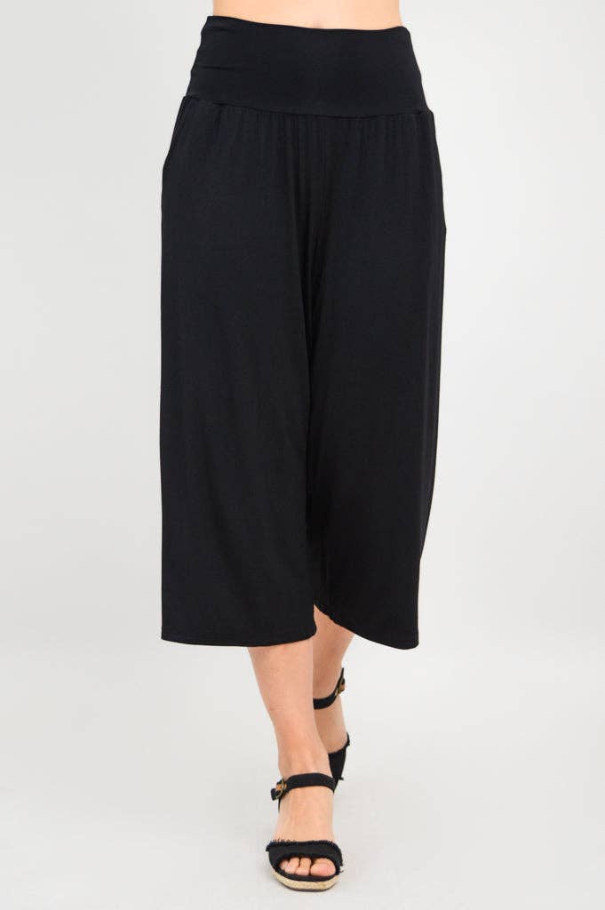 Blue Sky Clothing Co LLC - Wholesale Pants - Women's - Gaylene Capri, Black, Bamboo3
