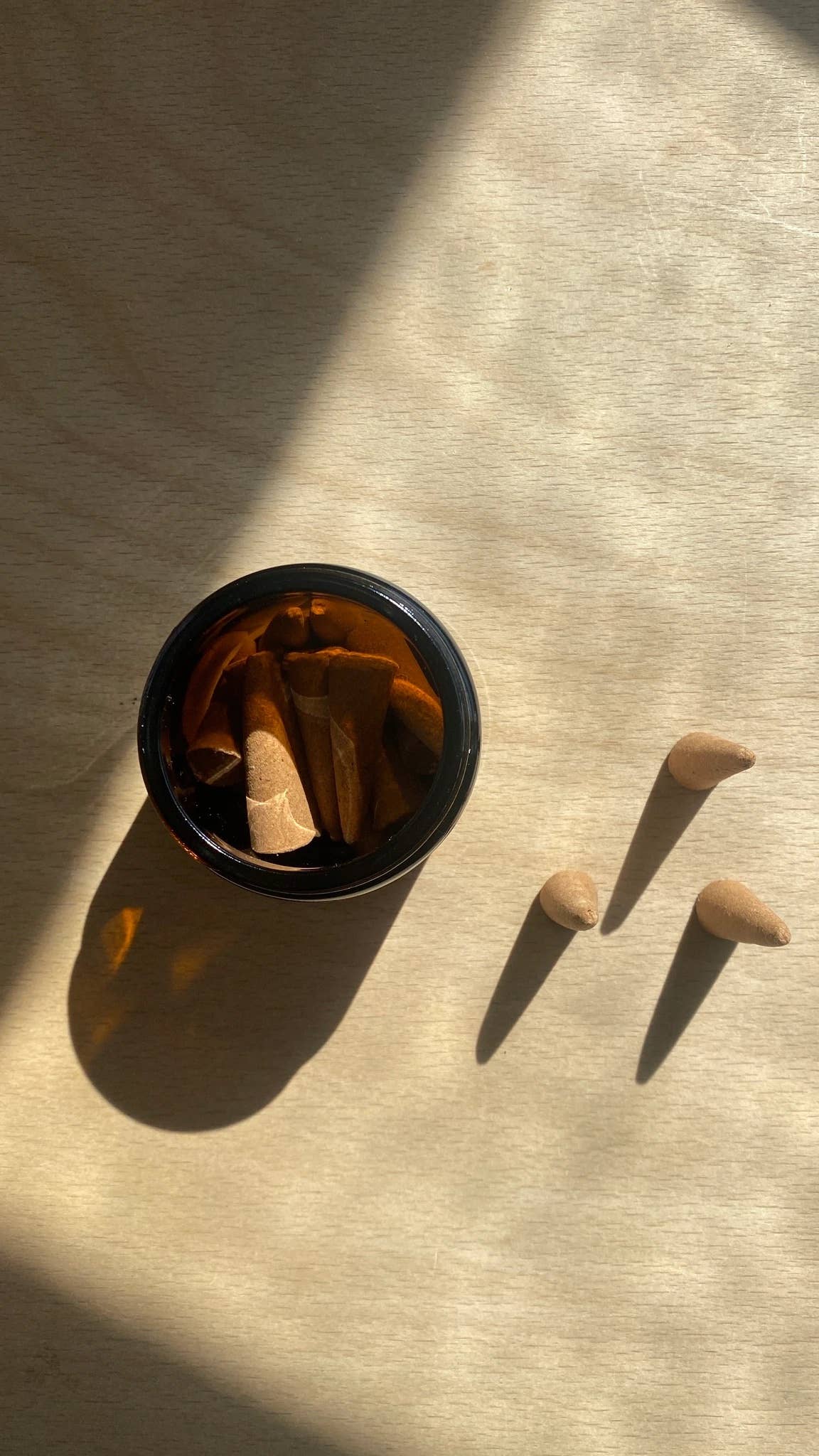 Bouclé - Wholesale Incense - Californian Sage Incense Cones1