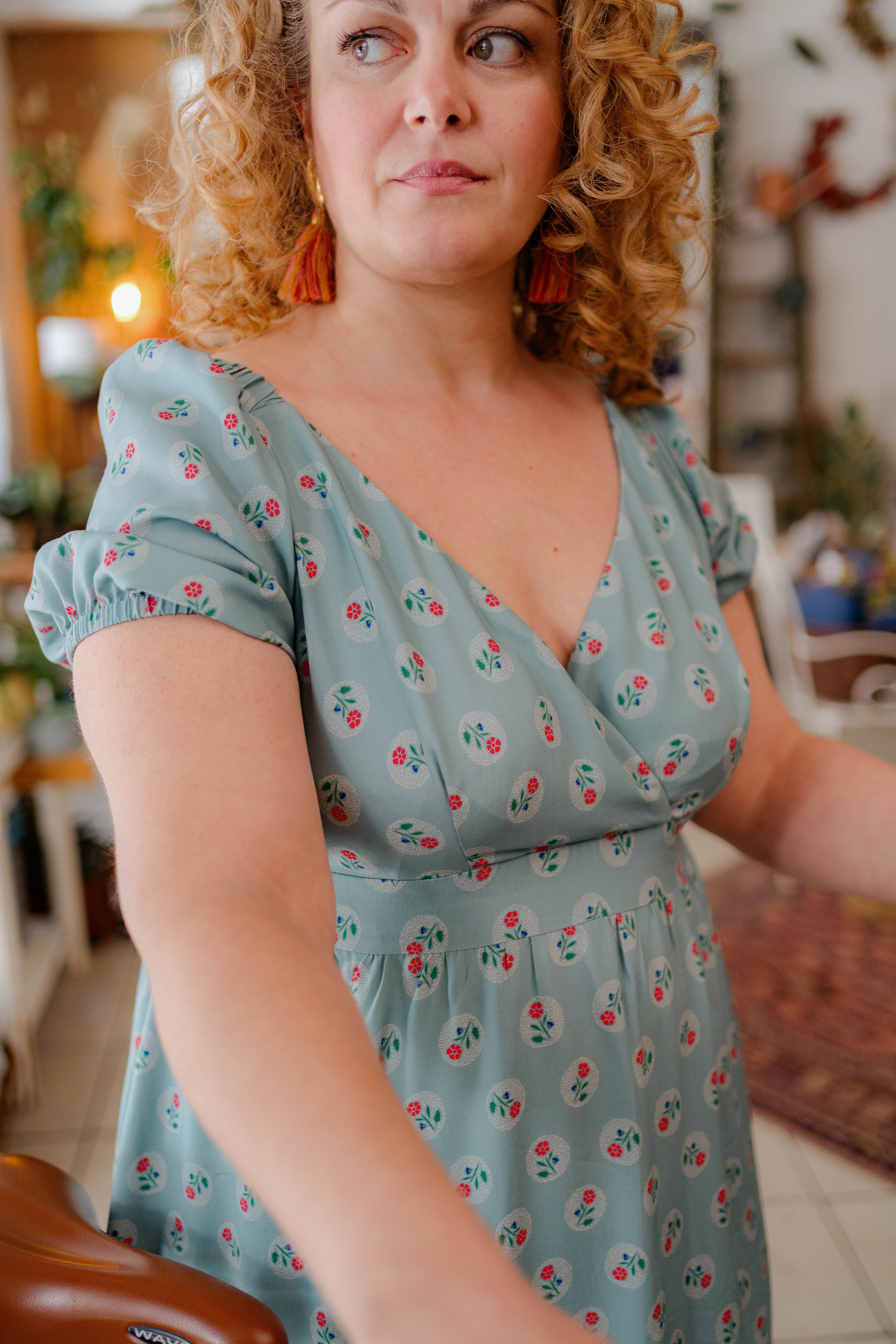 Lise Tailor - Wholesale Craft Sewing Kit - Sewing pattern - Flower Market - sold individually13