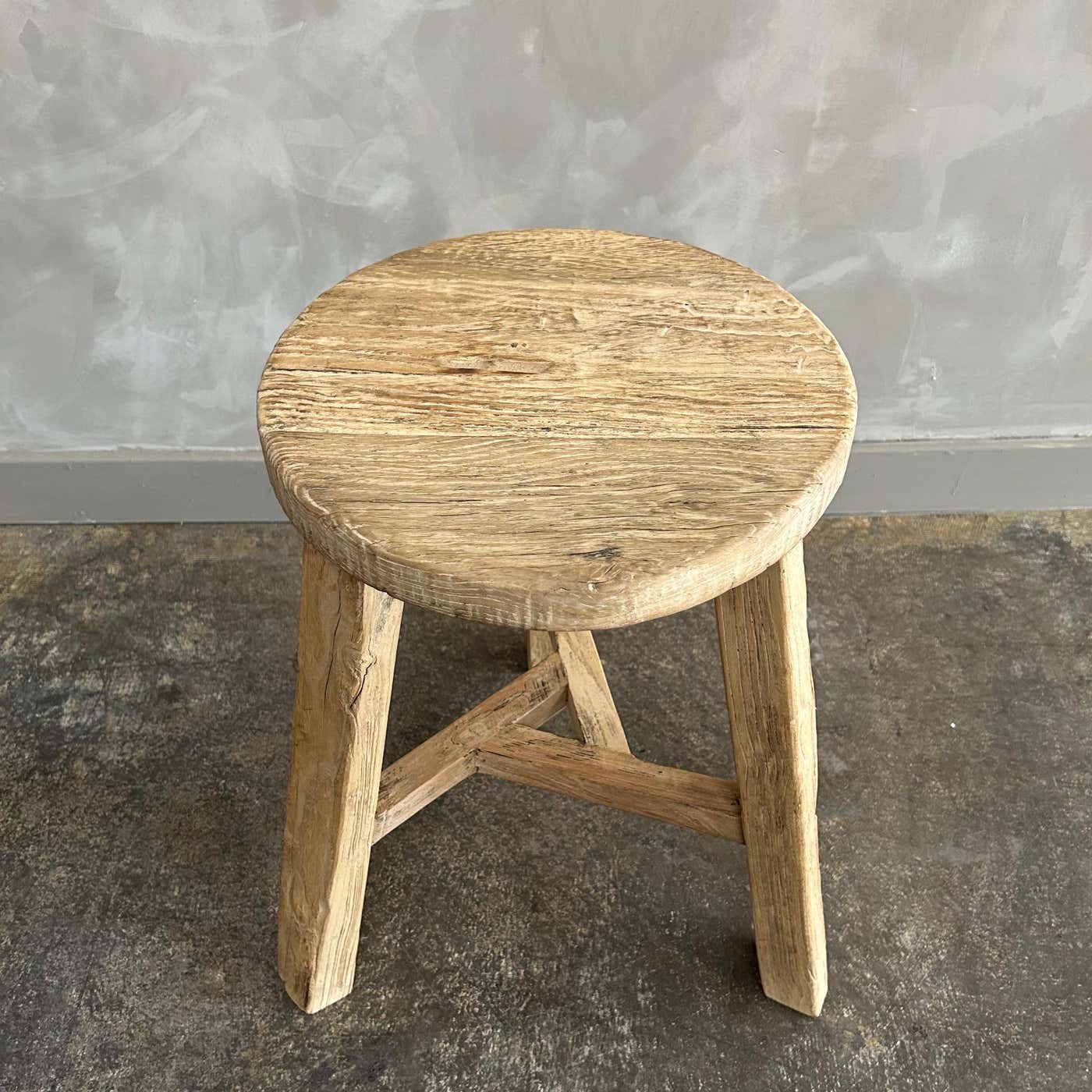 bloom home inc – wholesale Stool – Elm Stool6