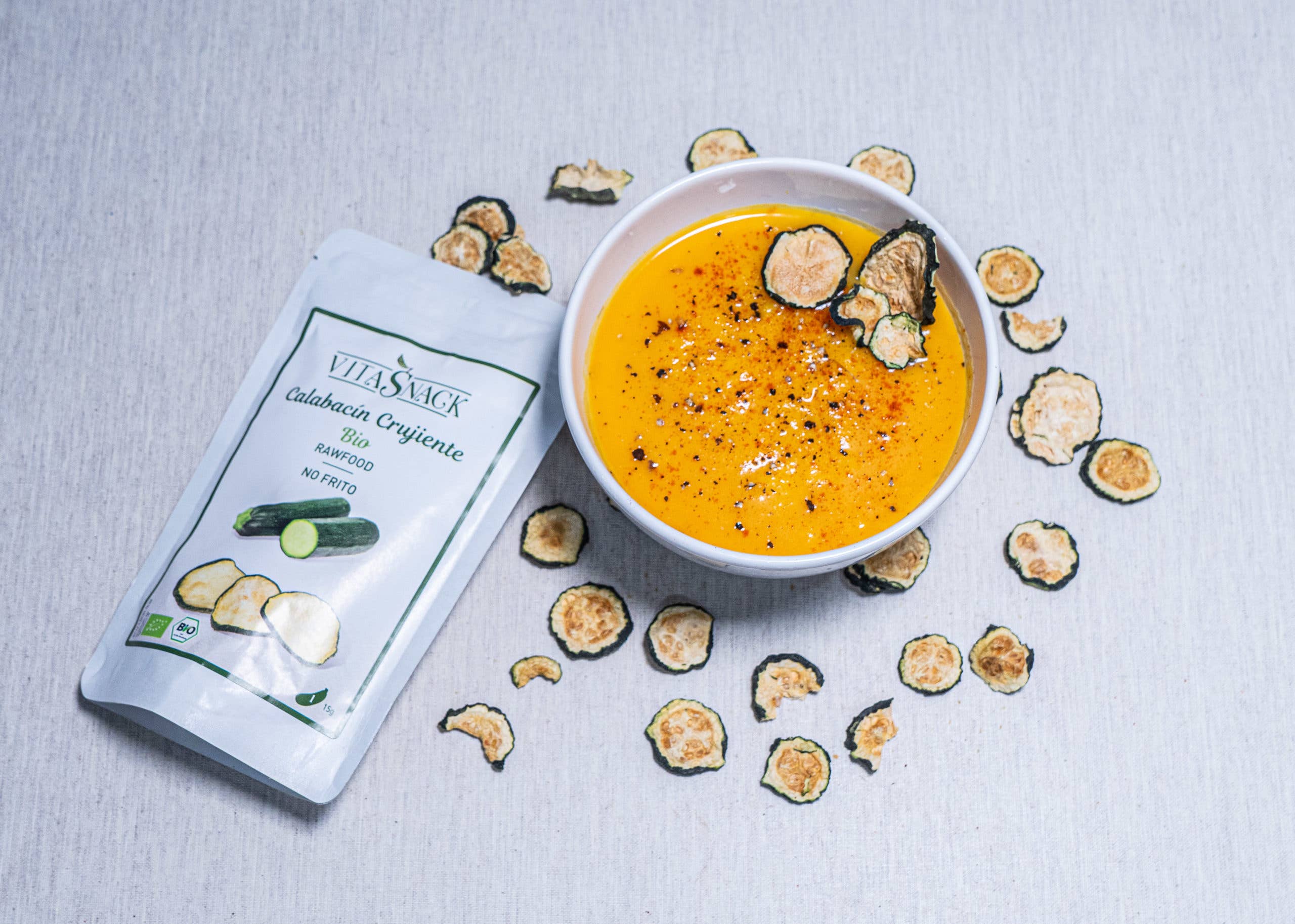VITASNACK - Venta al por mayor Patatas fritas - Calabacín Crujiente con Pimienta Negra Ecológico. NO FRITO2